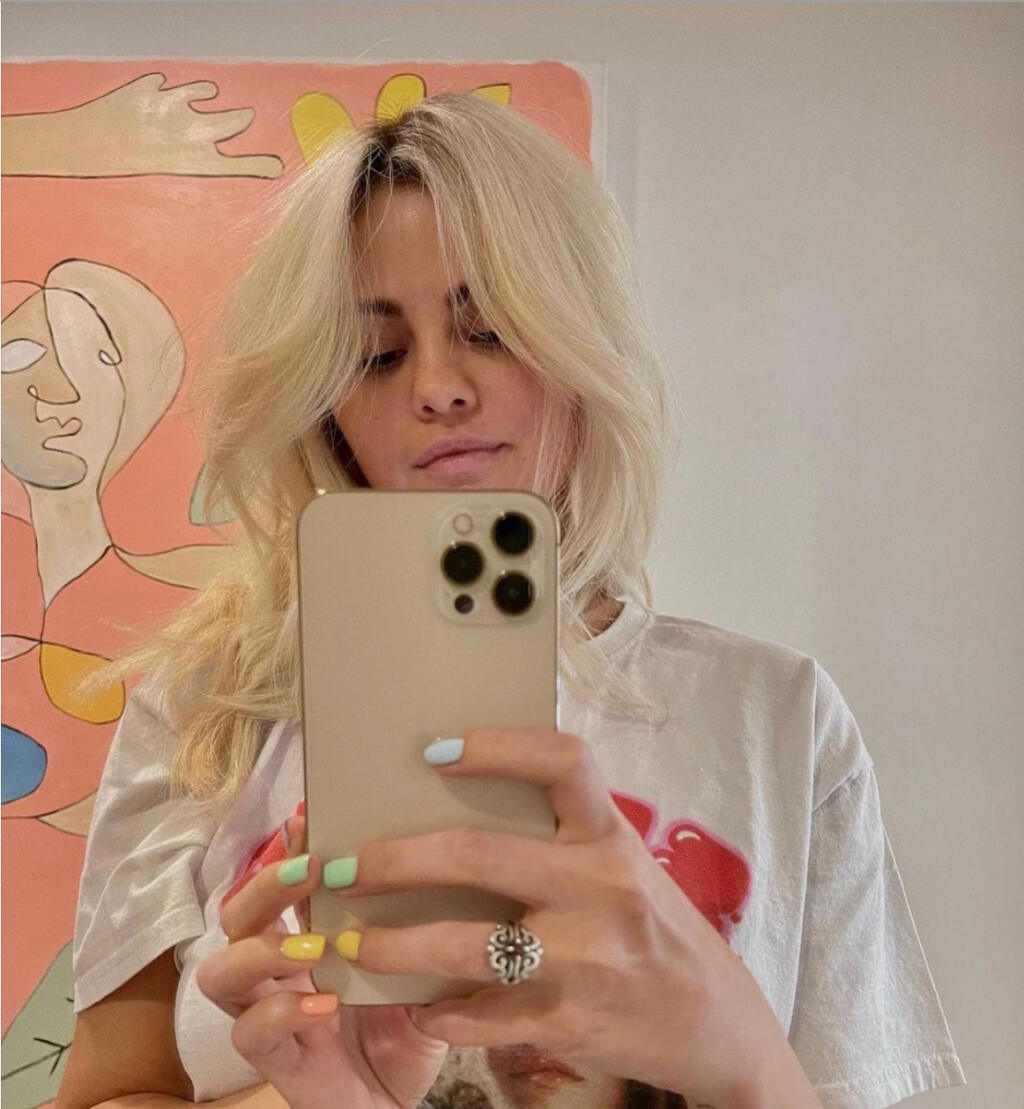 Zo Seleny je dnes blondína.