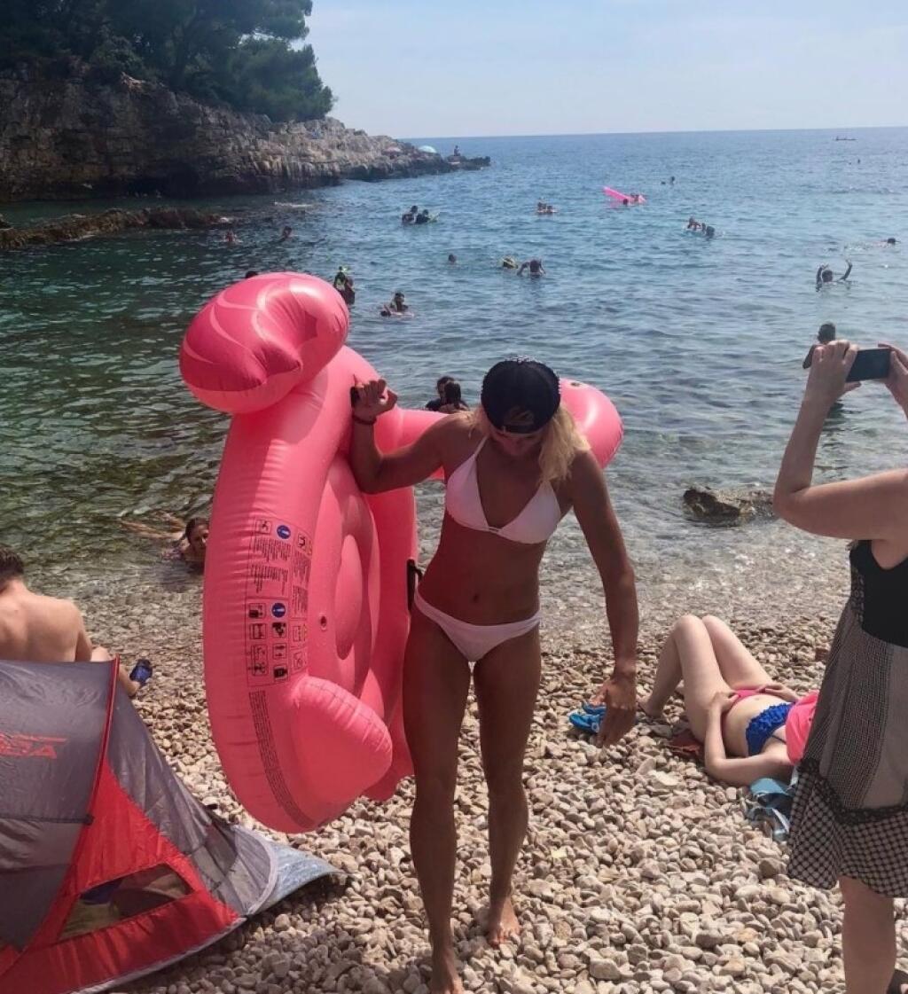 Naša vodnoslalomárska nádej sa môže pochváliť sexi telom a vypracovanými krivkami.
