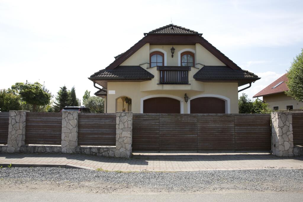 Posledná rozlúčka so synčekom Kamila Čontofalského.