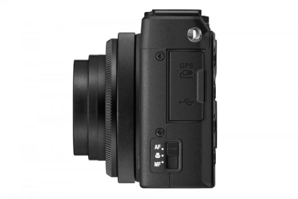 Nikon Coolpix A: Malý, ale jarý