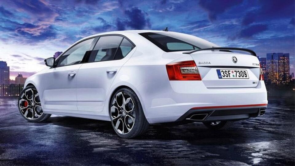 Škoda Octavia RS 230, to je vyšší výkon a samosvor