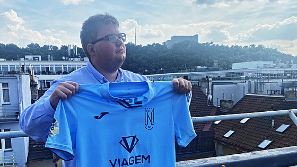 Martin Podhájsky nikdy nehral futbal, ale v Ústi nad Labem mu doprajú desať minút za pol milióna.