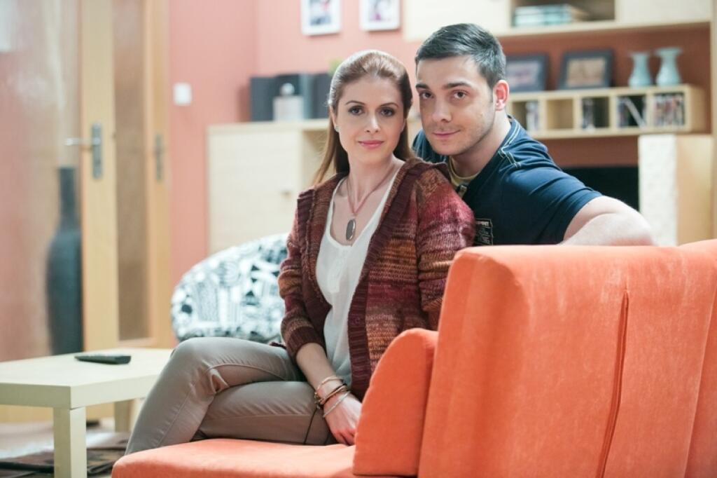 Jana Lieskovská a Pavol Plevčík v seriáli Chlapi neplačú.