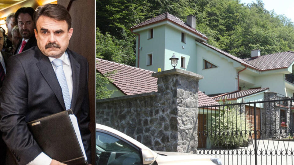 MORICOV DOM: Tu sa Čižnár (vľavo) s partiou do noci zabávali pri guláši a vínku.