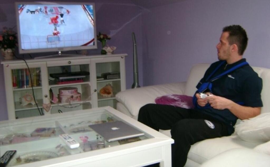 Dušan Pašek mladší trávil u mamy Alexandry veľa času, dokonca k nej počas kariéry chodieval rehabilitovať po zraneniach.